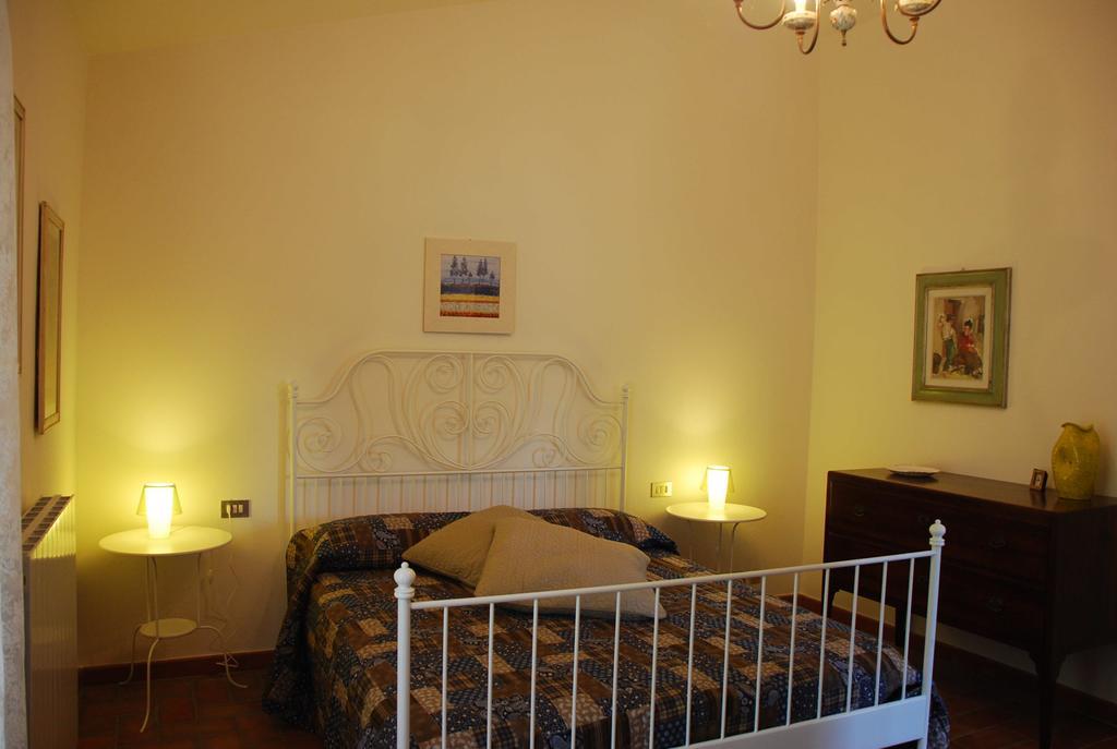 La Locanda Del Barbagianni Santa Luce Rum bild